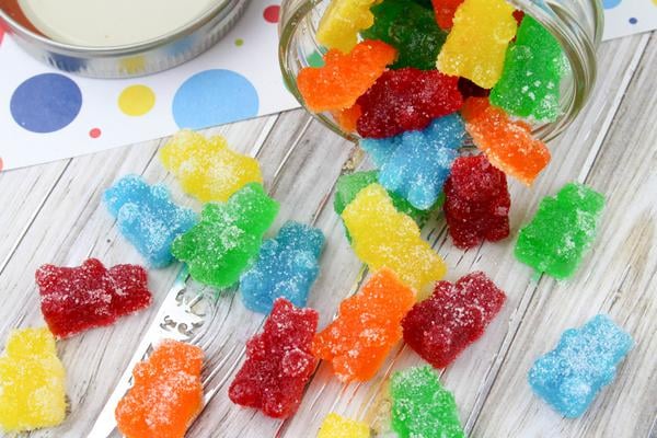 Kids Party Food! BEST Sour Gummy Bears – EASY Candy Party Food Ideas – Recipes - Snacks - Desserts